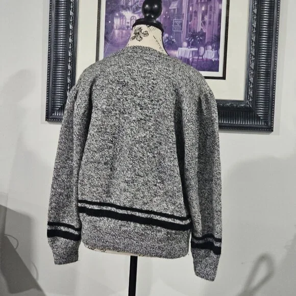 unknown maker Sweater - Picture 5 of 6